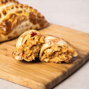 Empanada Chicken Curry. Doos 30 stuks.